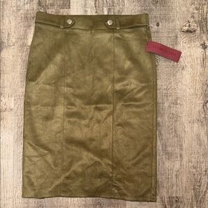 Chic Olive Pencil Skirt